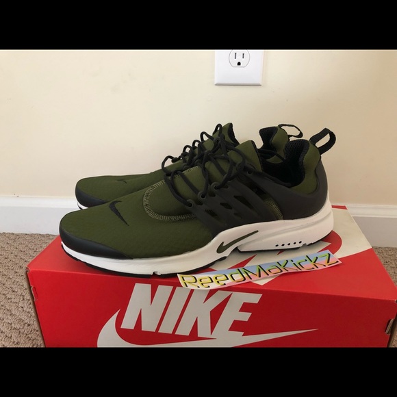 nike air presto essential green